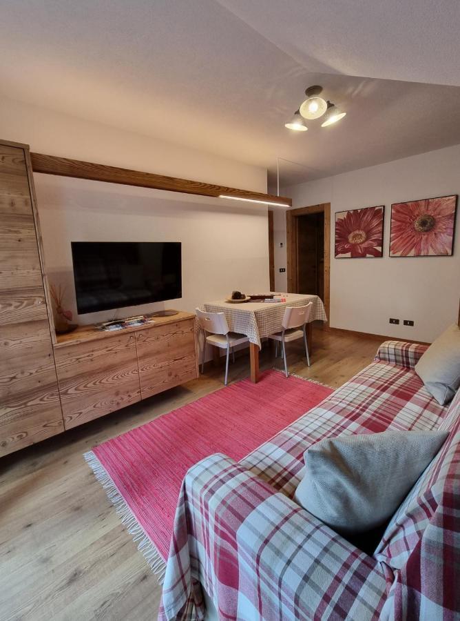 Casa Al Rin Appartement Isolaccia Buitenkant foto