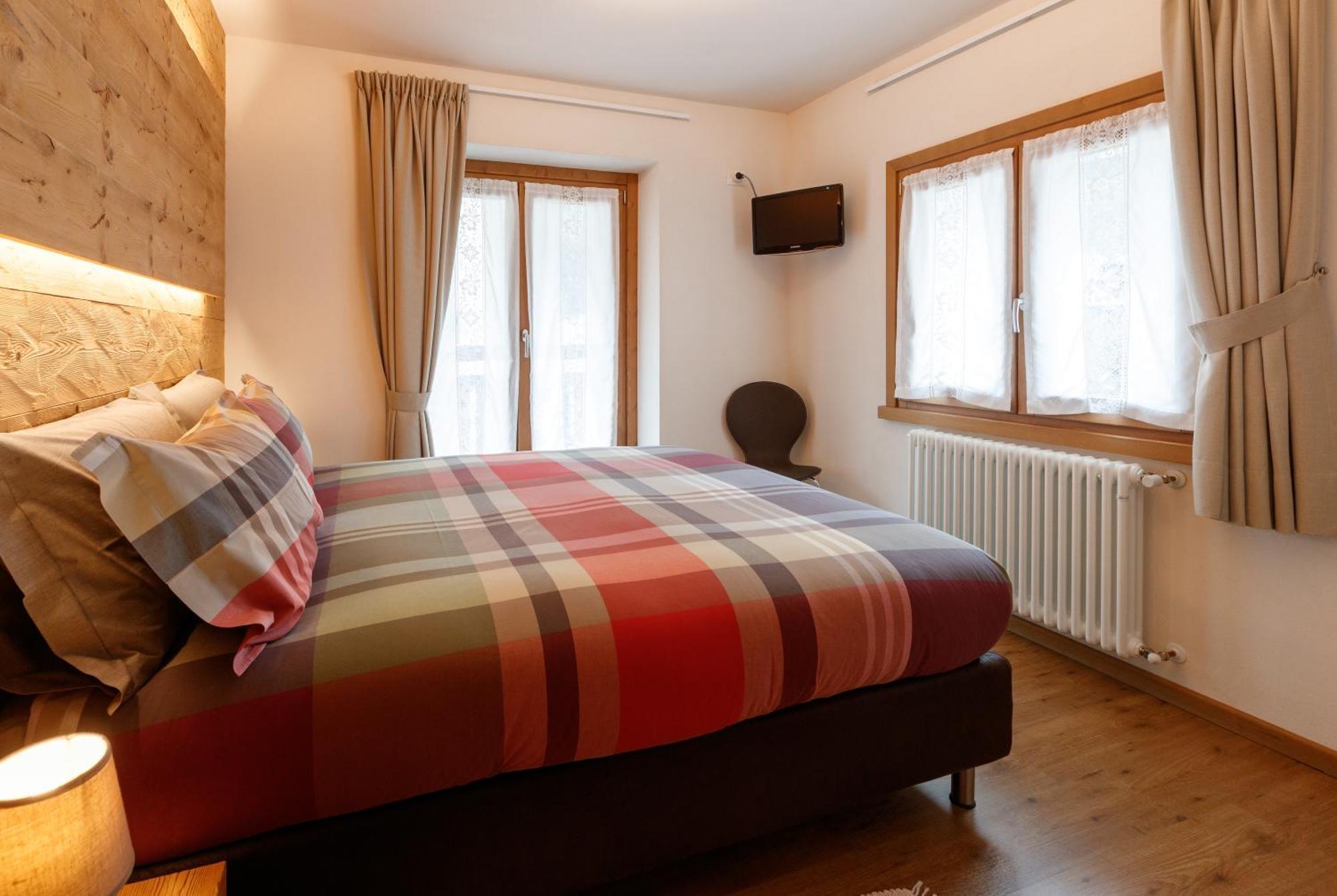 Casa Al Rin Appartement Isolaccia Buitenkant foto